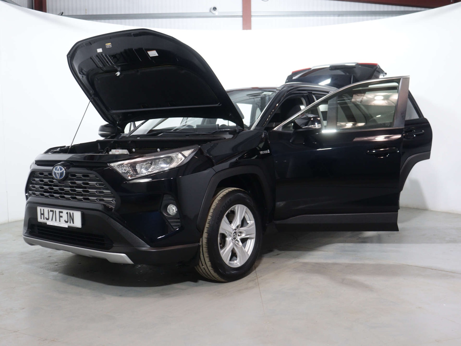 Used Toyota RAV4 2021 for sale - 75969217: Photo 50