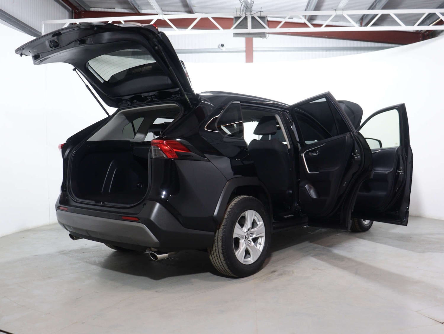 Used Toyota RAV4 2021 for sale - 75969217: Photo 54