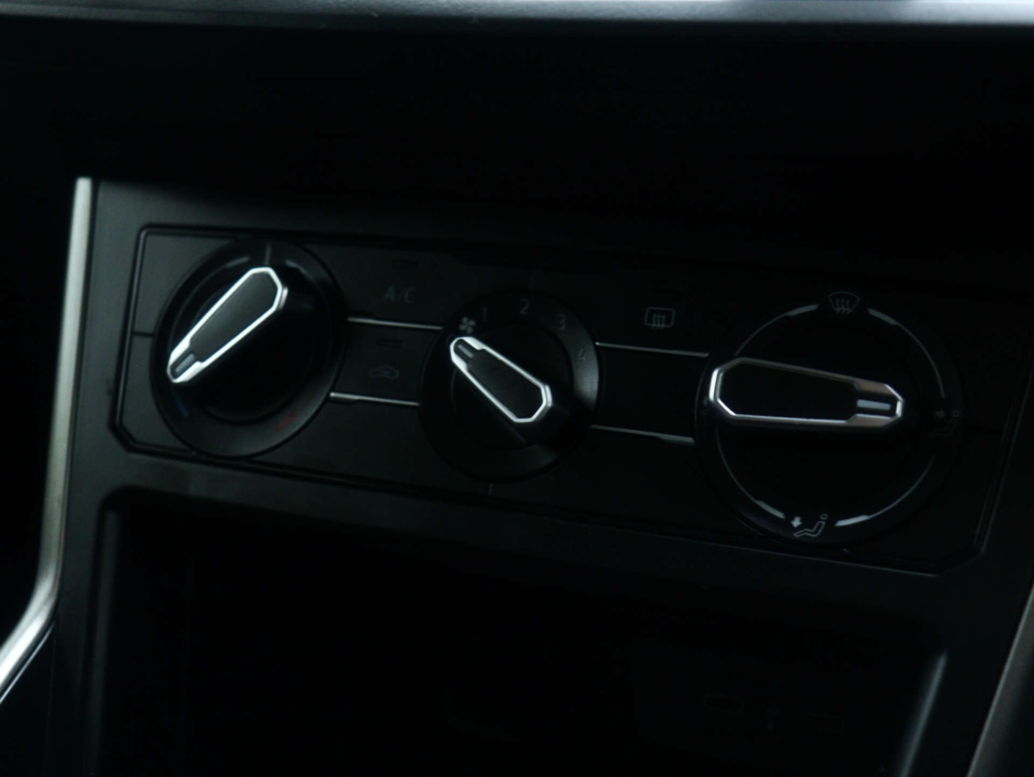 Used Volkswagen Polo 2021 for sale - 77590543: Photo 28