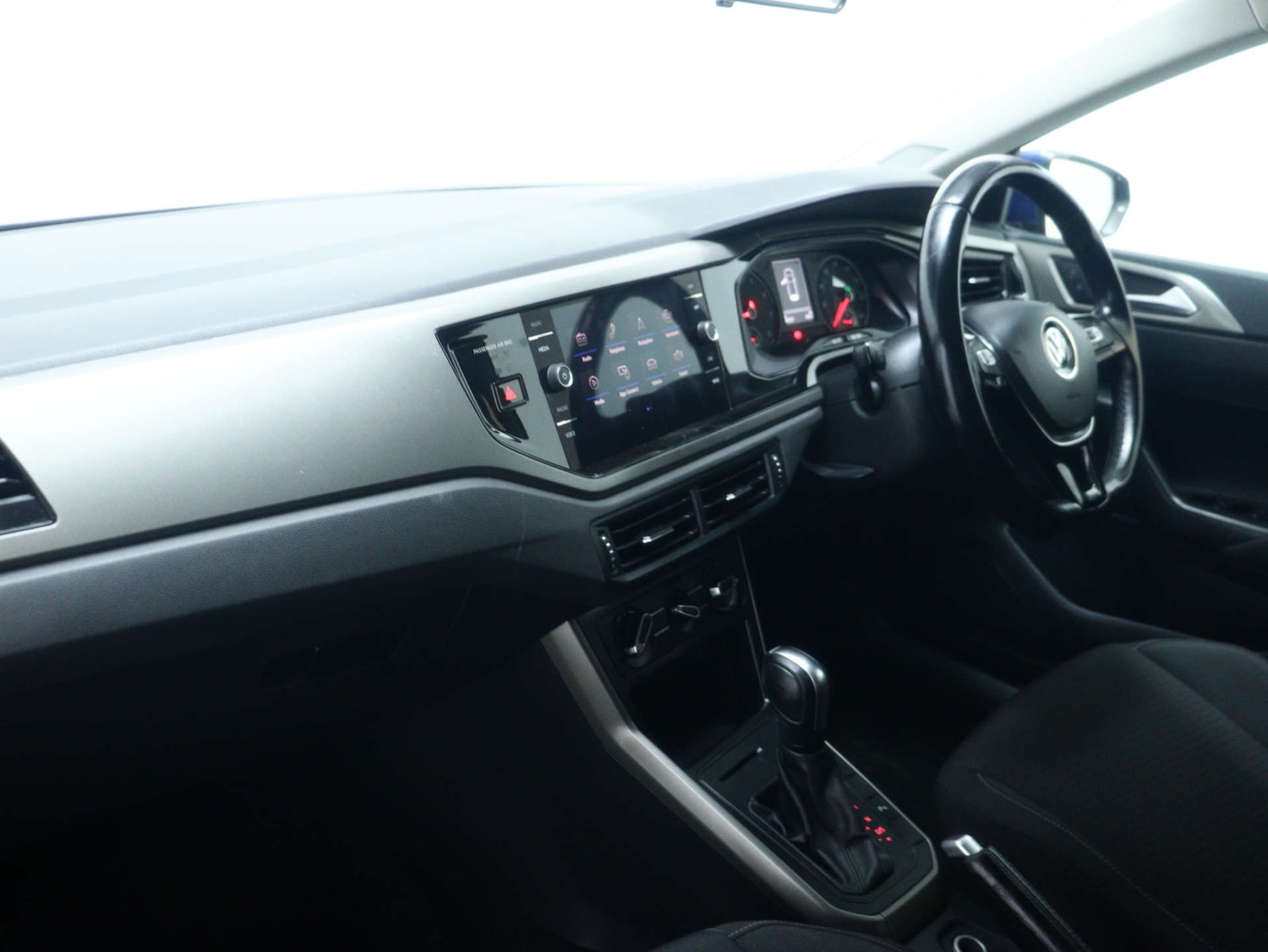 Used Volkswagen Polo 2021 for sale - 77590543: Photo 41