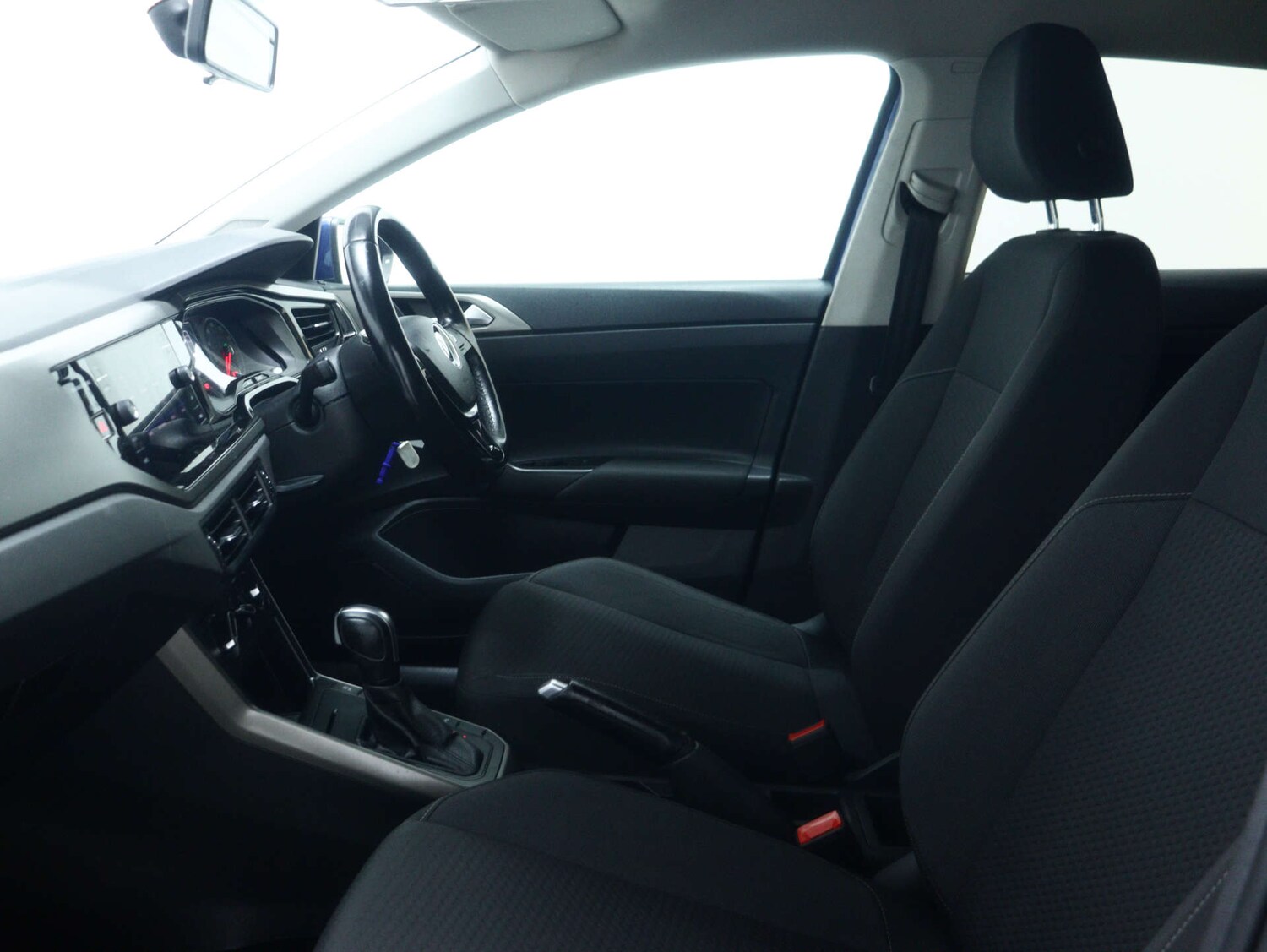 Used Volkswagen Polo 2021 for sale - 77590543: Photo 42