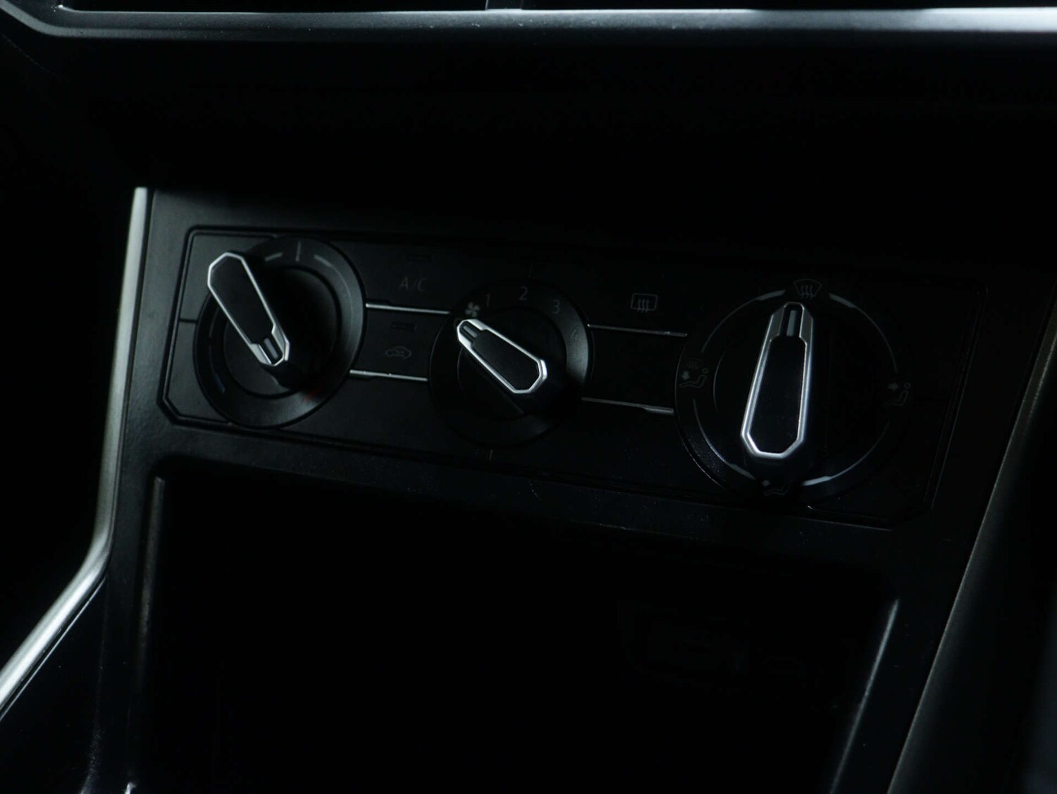 Used Volkswagen Polo 2021 for sale - 76319723: Photo 28