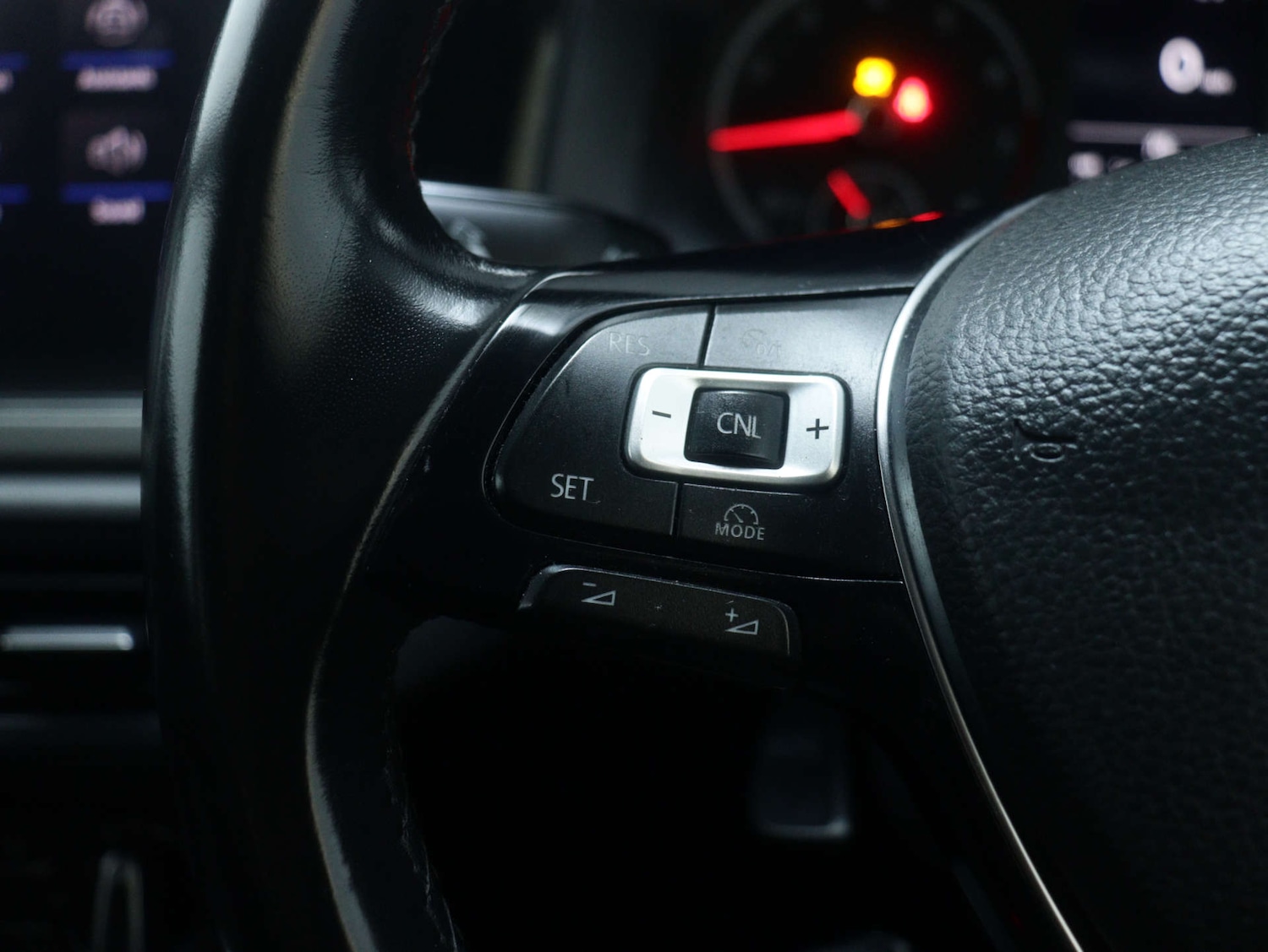 Used Volkswagen Polo 2021 for sale - 76319723: Photo 31