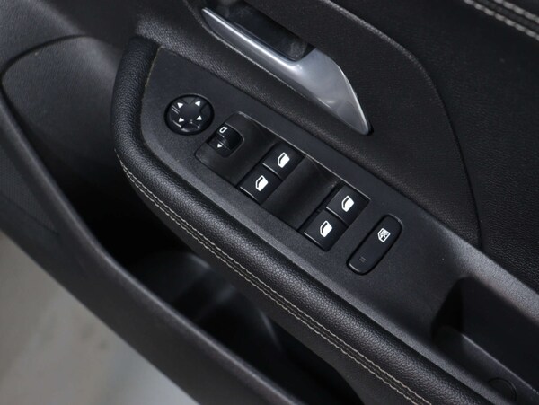 Used Vauxhall Mokka 2021 for sale - 74853522: Photo 35