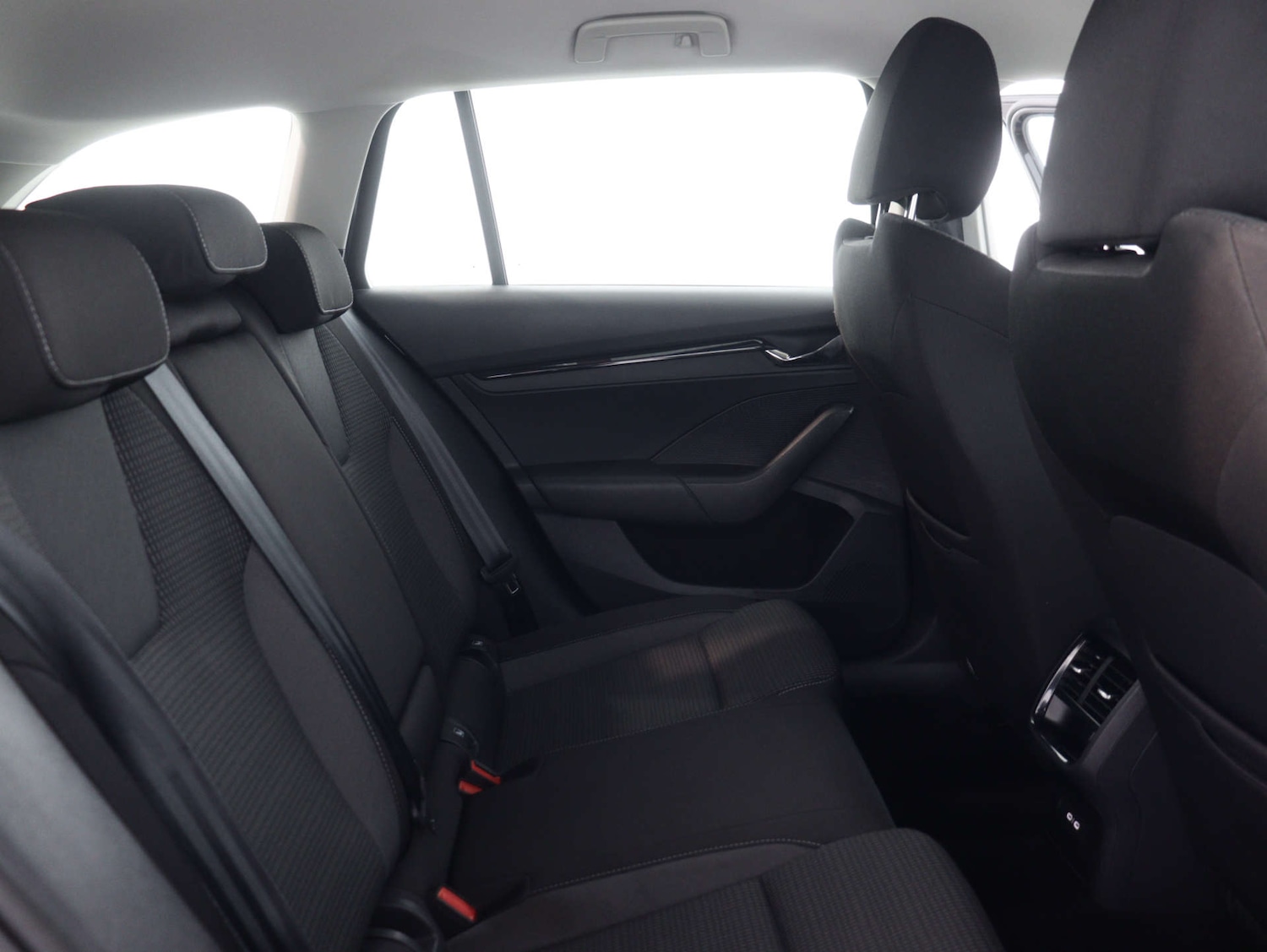 Used Skoda Octavia 2022 for sale - 75723869: Photo 44