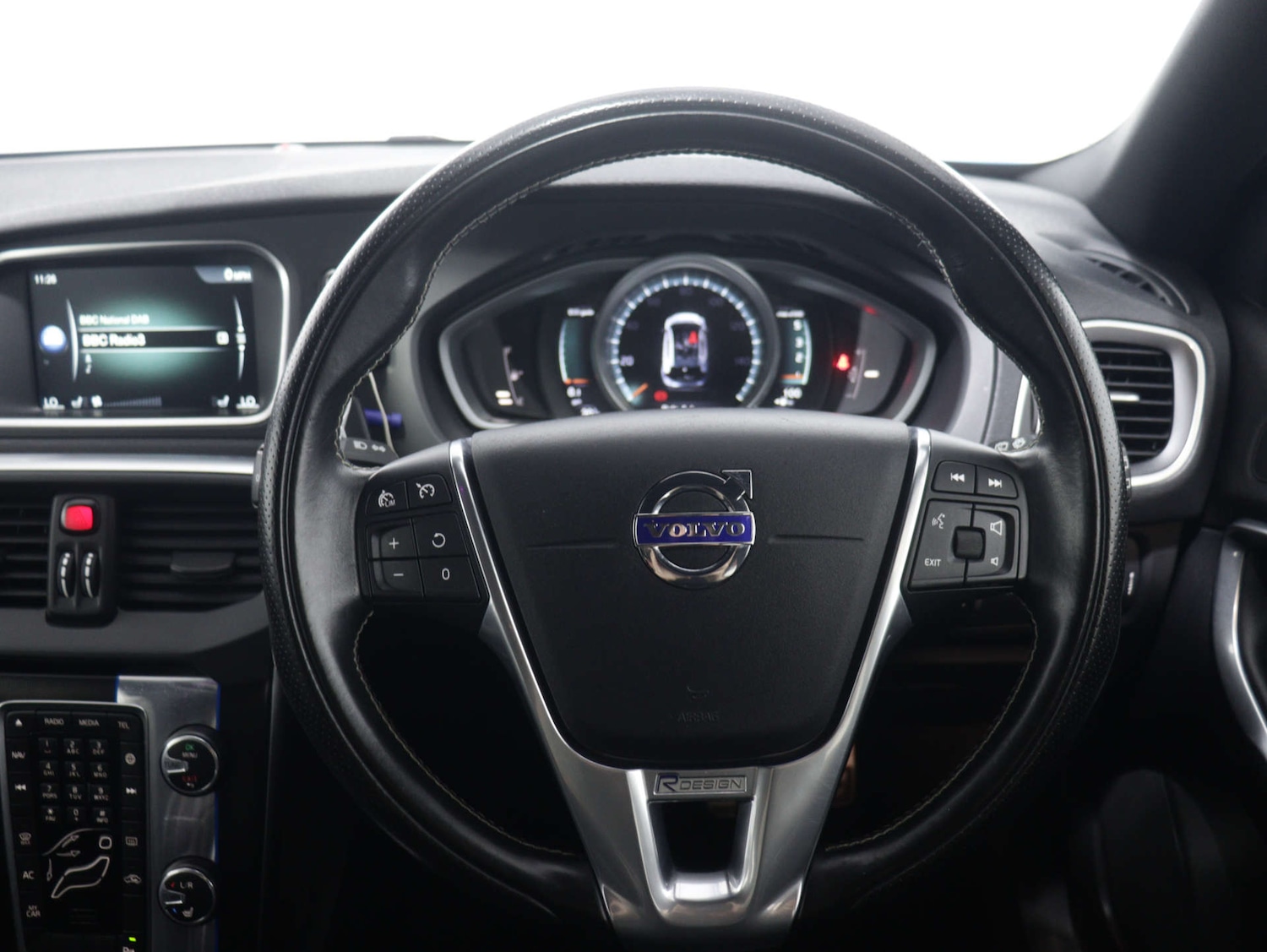 Used Volvo V40 2015 for sale - 75849099: Photo 17