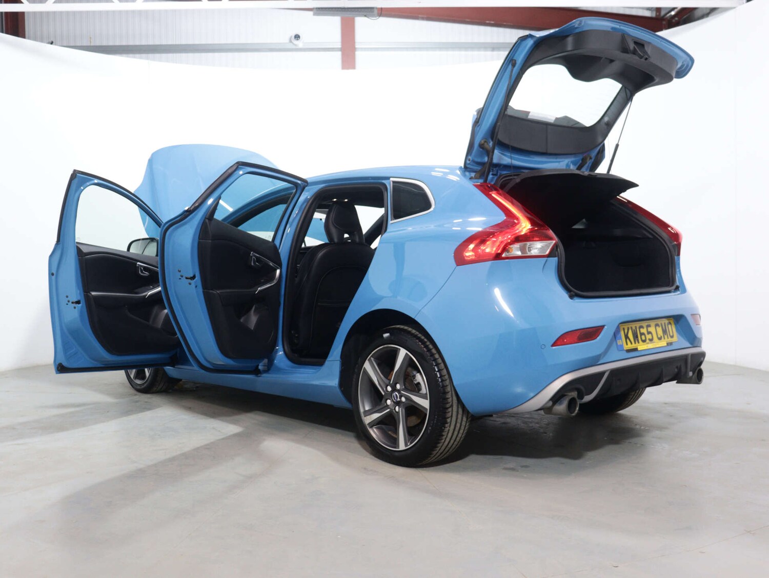 Used Volvo V40 2015 for sale - 75849099: Photo 48