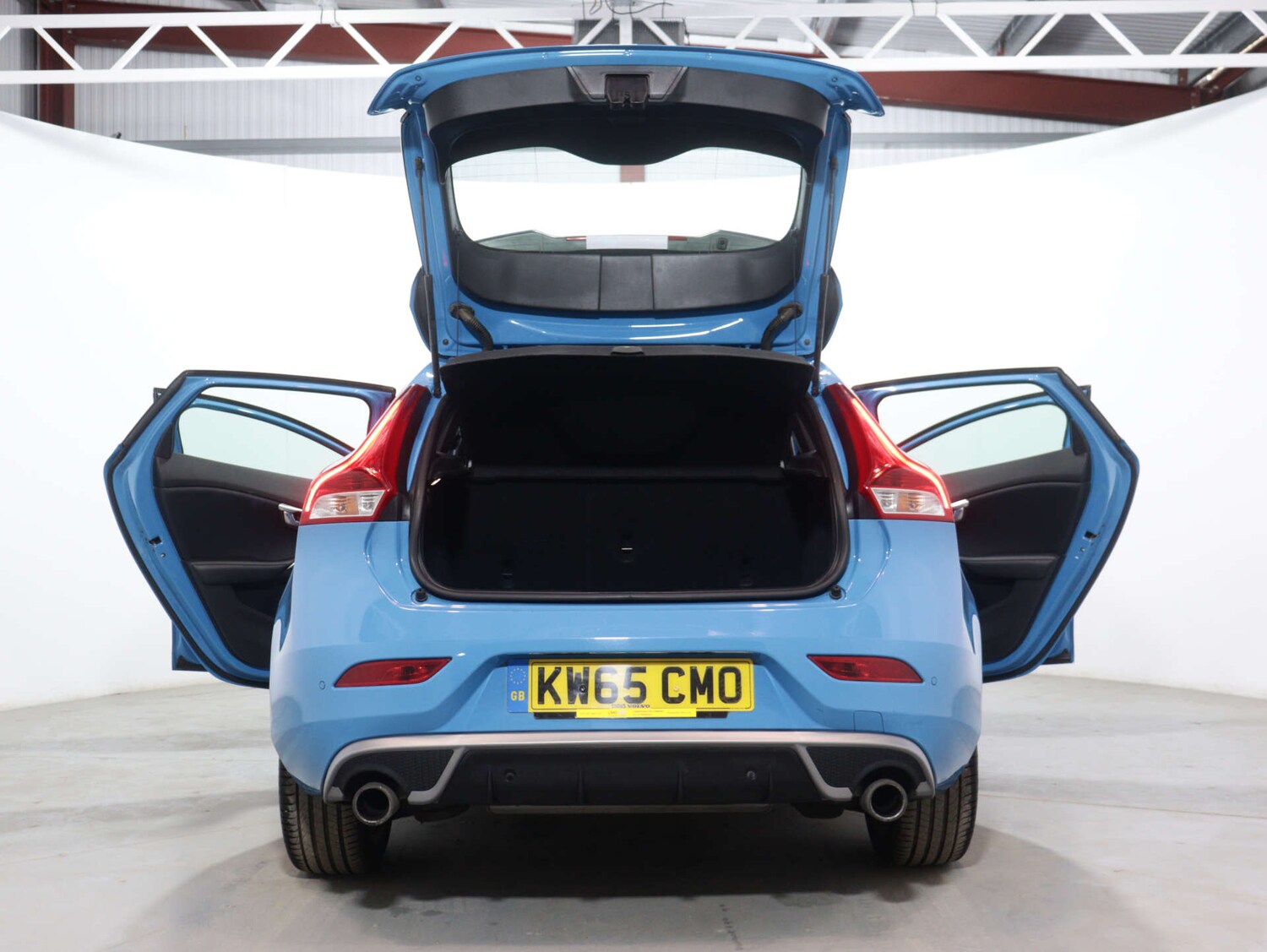 Used Volvo V40 2015 for sale - 75849099: Photo 49