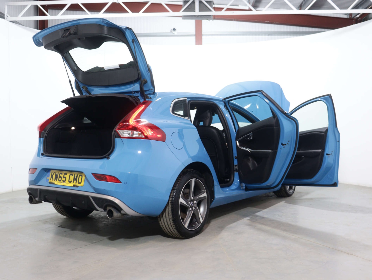 Used Volvo V40 2015 for sale - 75849099: Photo 50
