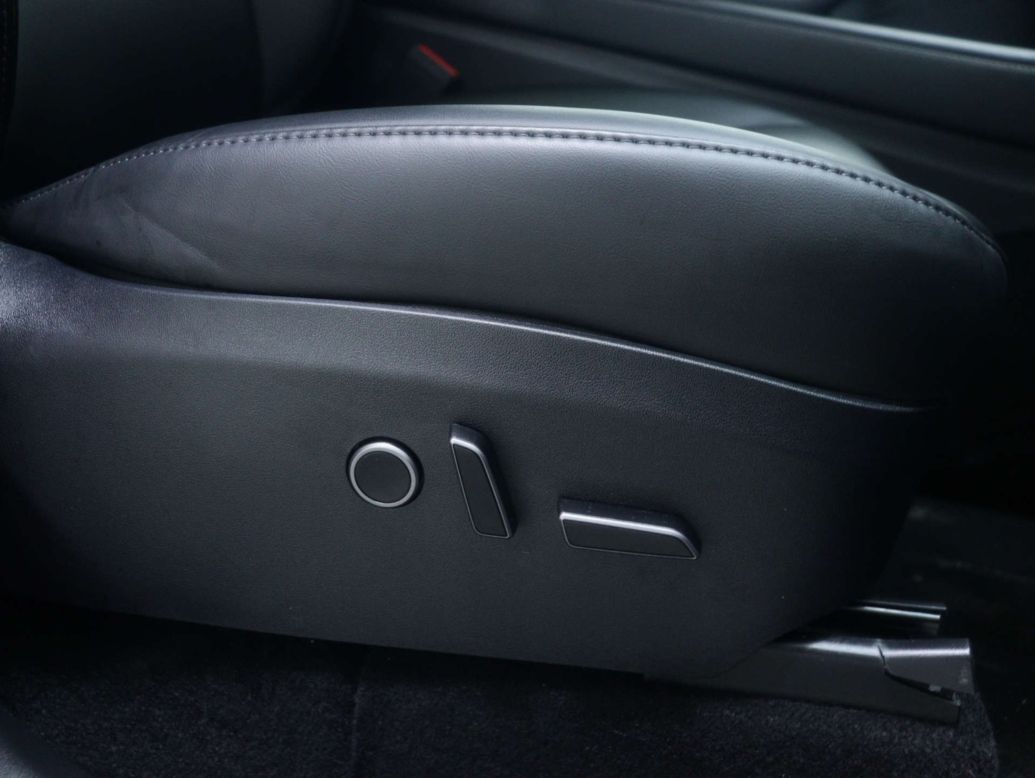 Used Tesla Model Y 2023 for sale - 77446413: Photo 33