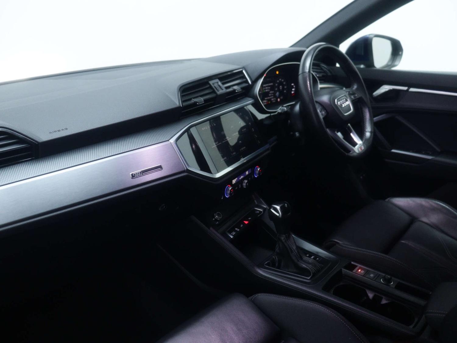 Used Audi Q3 2022 for sale - 77168099: Photo 44