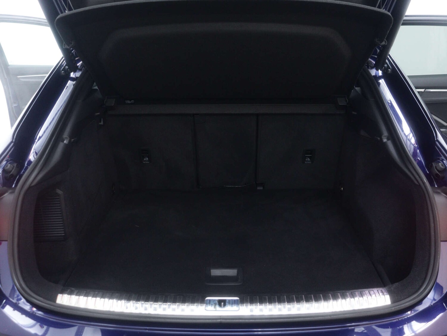 Used Audi Q3 2022 for sale - 77168099: Photo 51