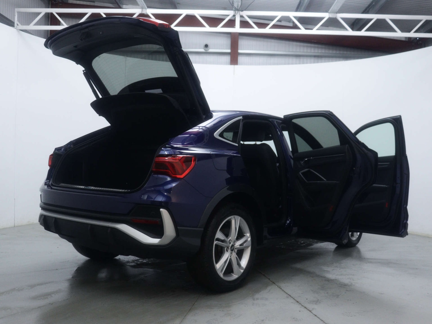 Used Audi Q3 2022 for sale - 77168099: Photo 58