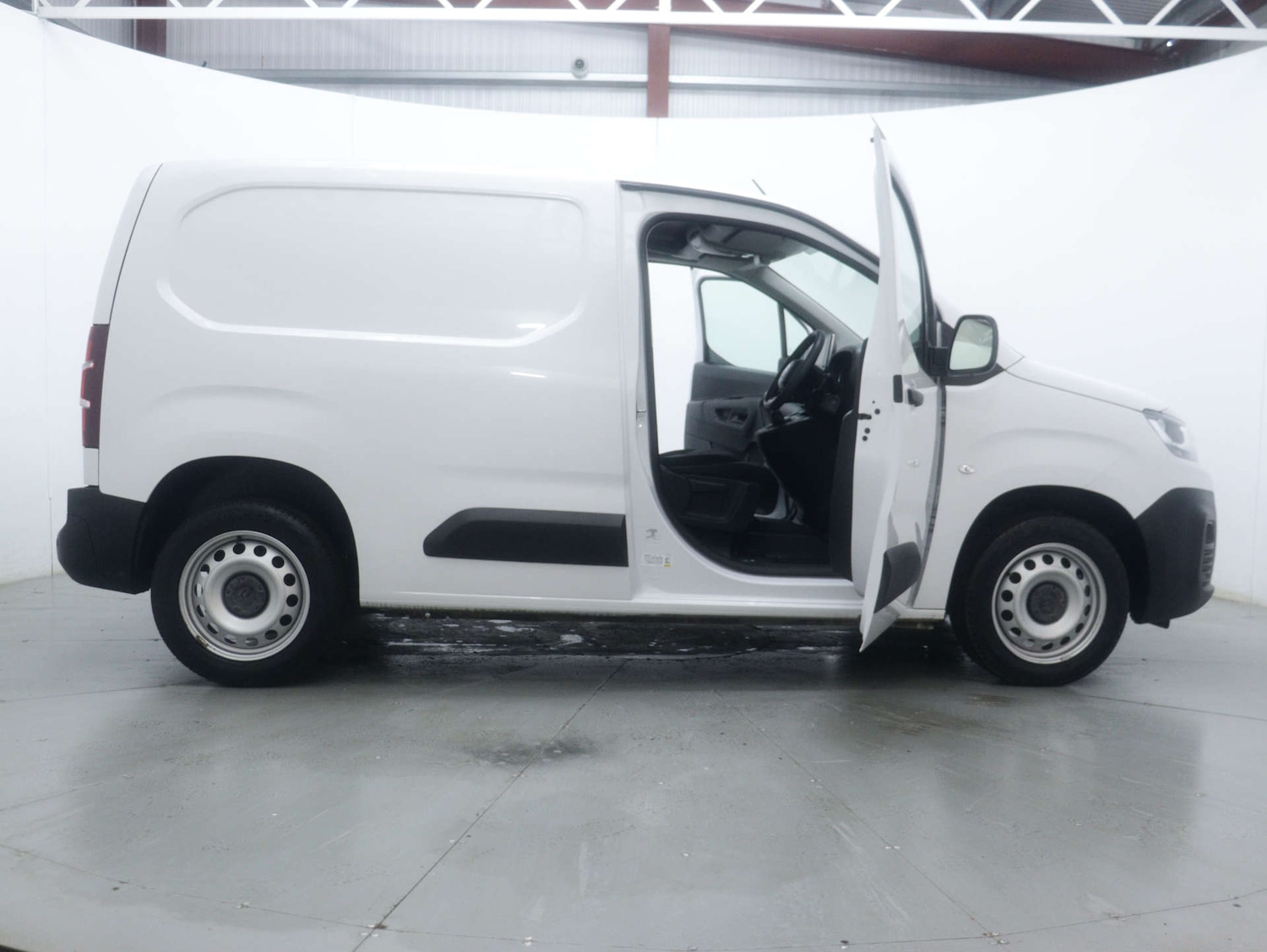 Used Citroen Berlingo 2022 for sale - 77640517: Photo 47