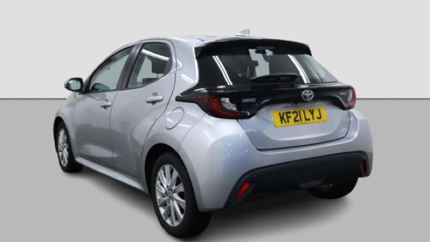 Used Toyota Yaris 2021 for sale - 77184849: Photo 7