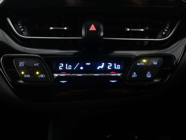 Used Toyota C-HR 2022 for sale - 75500233: Photo 27