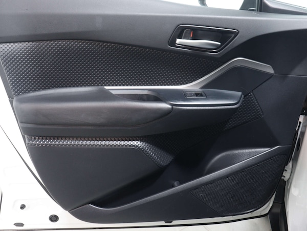 Used Toyota C-HR 2022 for sale - 75500233: Photo 42
