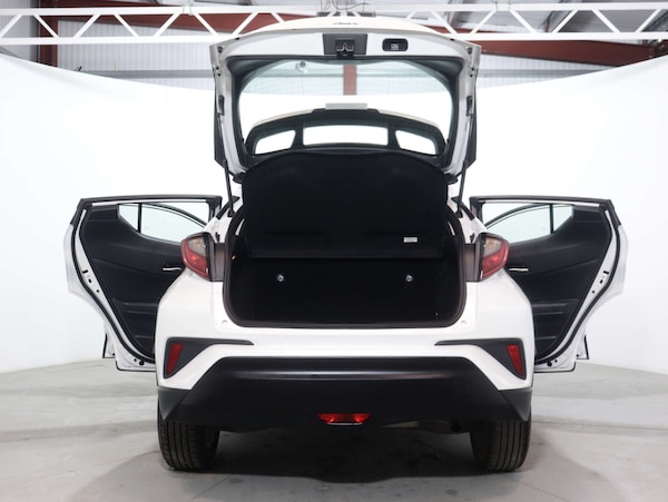 Used Toyota C-HR 2022 for sale - 75500233: Photo 52