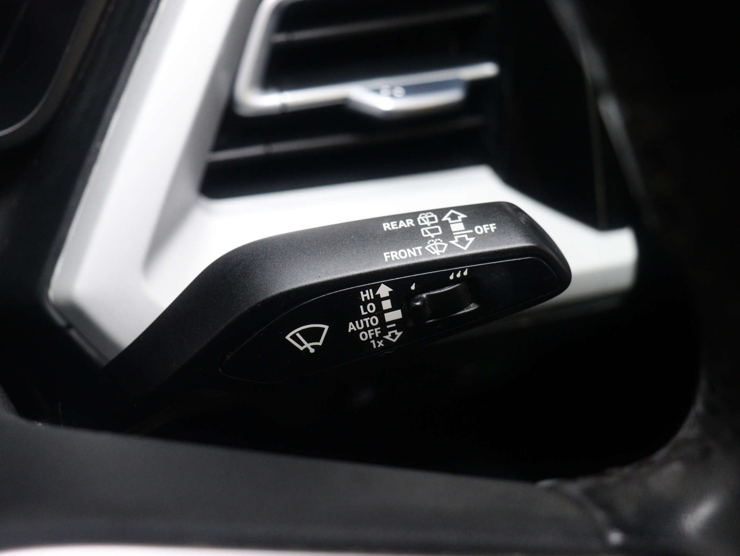 Used Audi Q4 e-tron 2021 for sale - 76599660: Photo 44