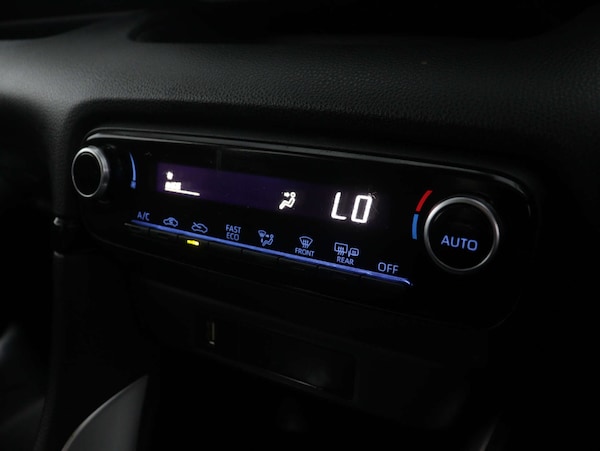 Used Toyota Yaris 2022 for sale - 75254137: Photo 24
