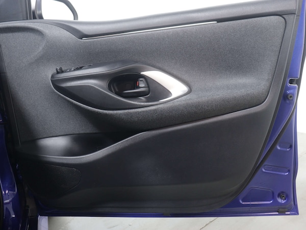 Used Toyota Yaris 2022 for sale - 75254137: Photo 38