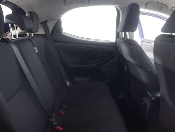 Used Toyota Yaris 2022 for sale - 75254137: Photo 44