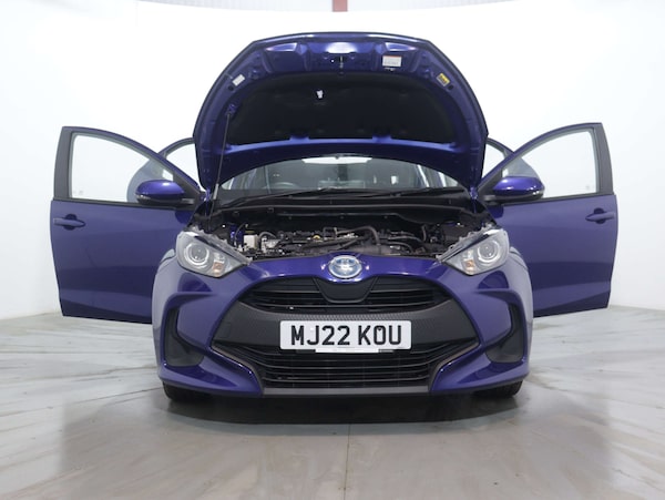 Used Toyota Yaris 2022 for sale - 75254137: Photo 48