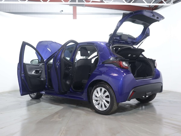 Used Toyota Yaris 2022 for sale - 75254137: Photo 51