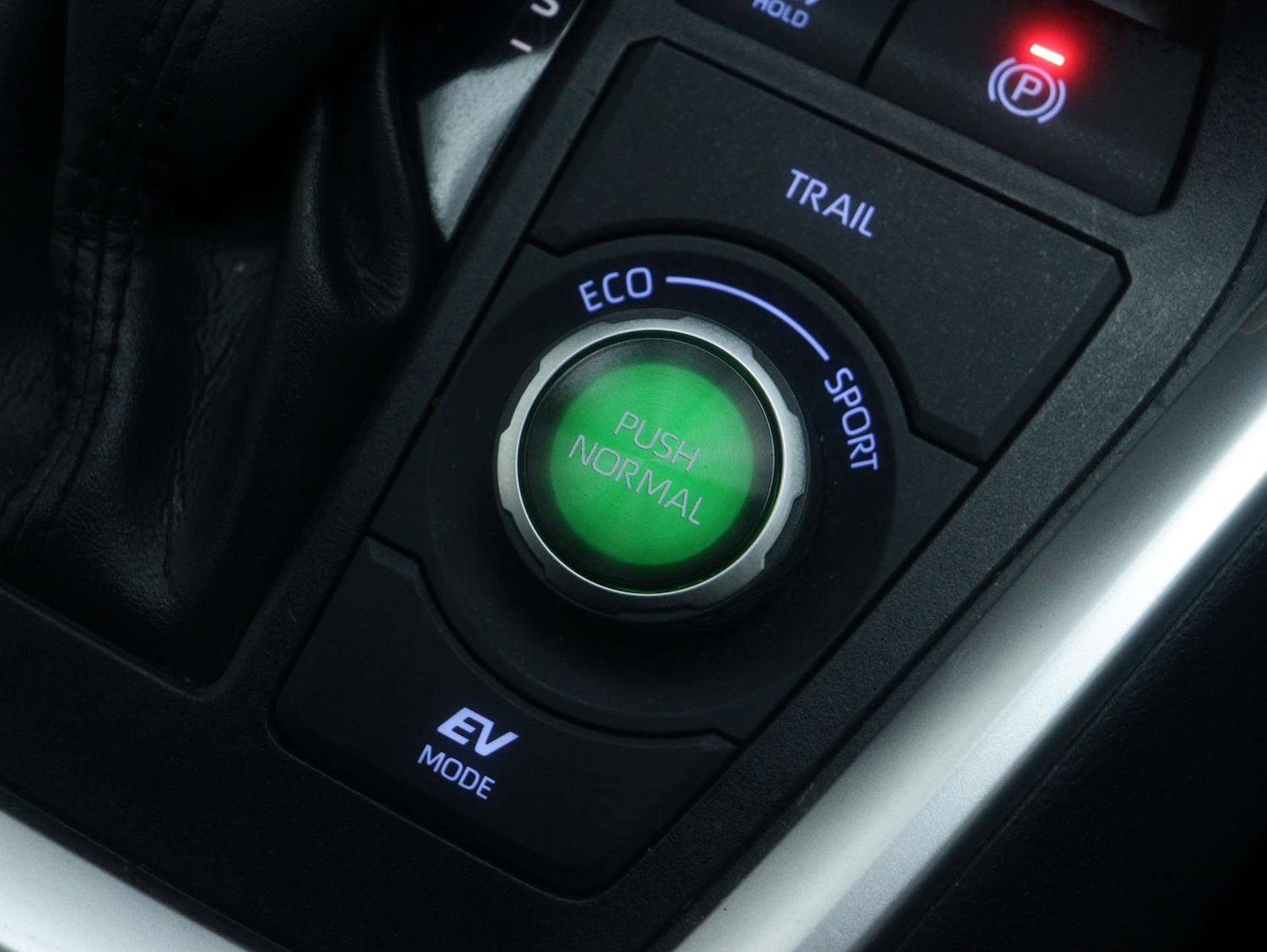 Used Toyota RAV4 2019 for sale - 77195127: Photo 35