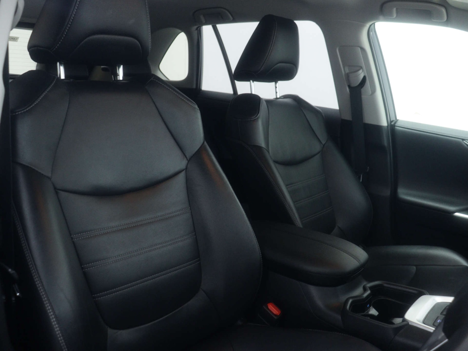 Used Toyota RAV4 2019 for sale - 77195127: Photo 46