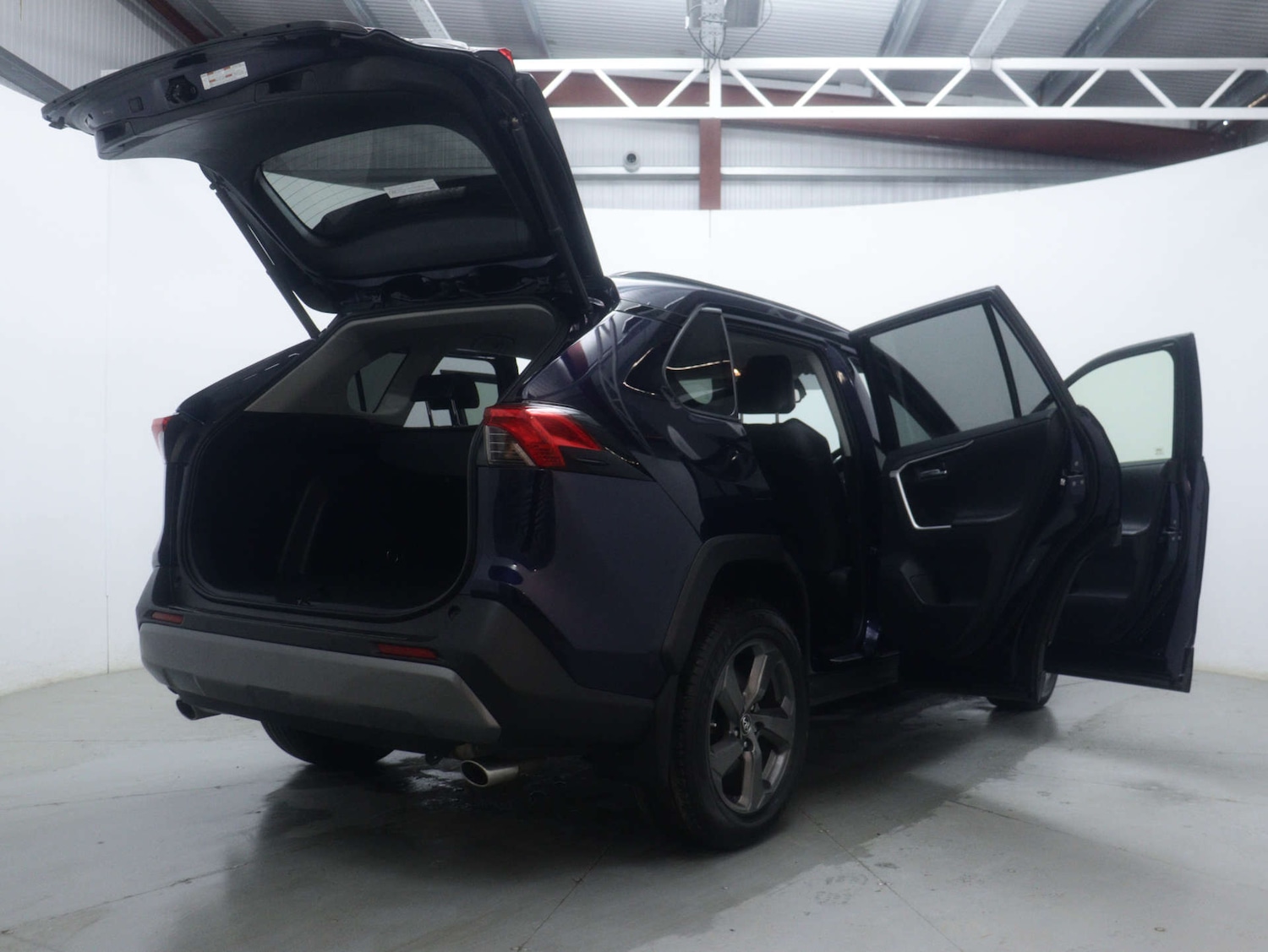 Used Toyota RAV4 2019 for sale - 77195127: Photo 60