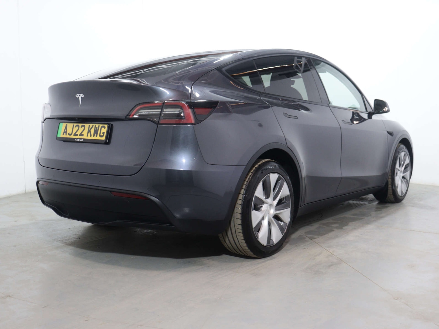 Used Tesla Model Y 2022 for sale - 76126191: Photo 11