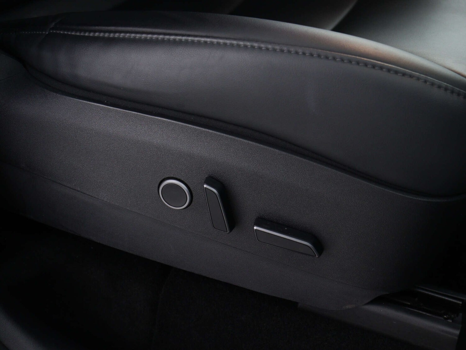 Used Tesla Model Y 2022 for sale - 76126191: Photo 33