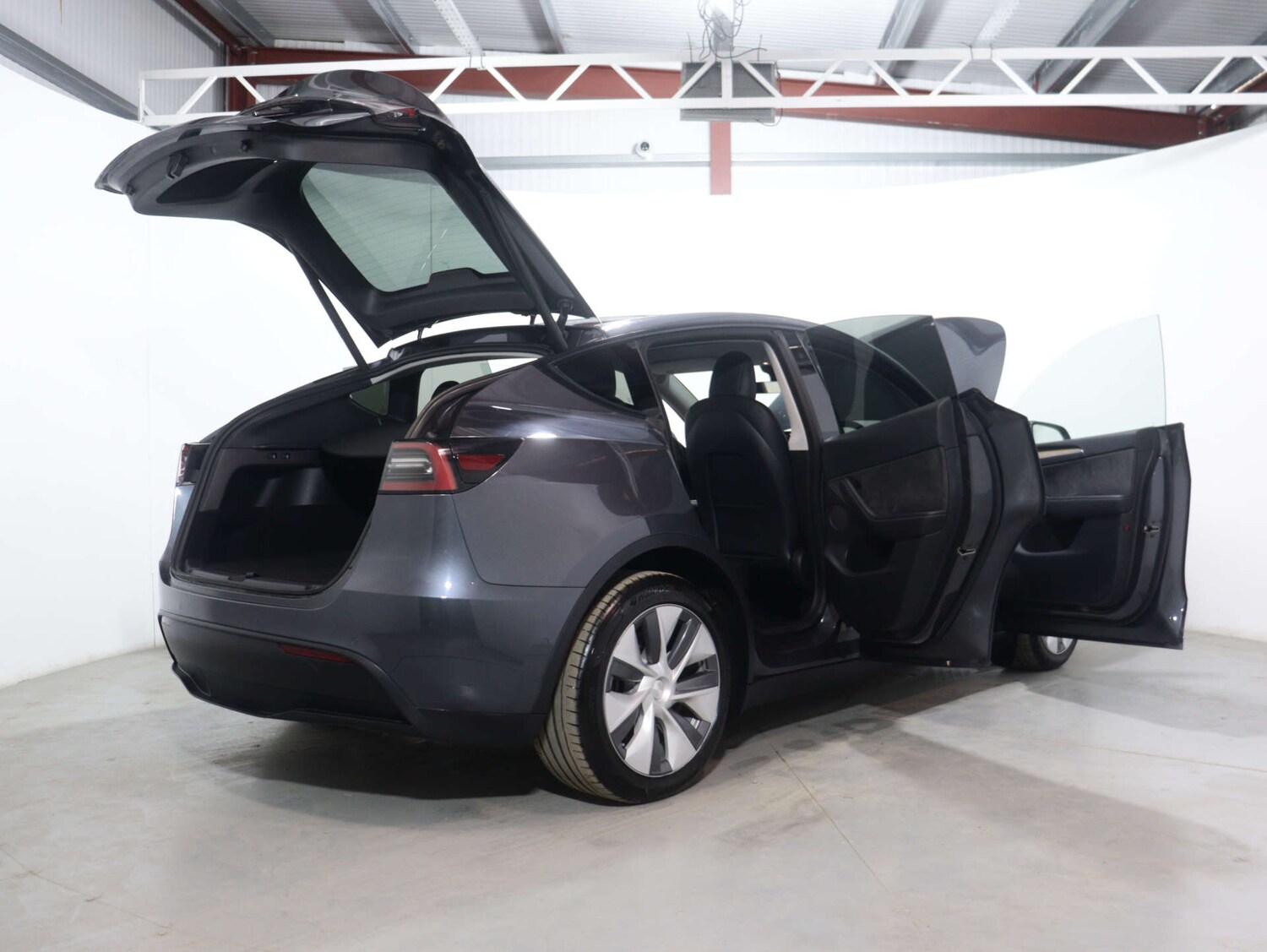 Used Tesla Model Y 2022 for sale - 76126191: Photo 53