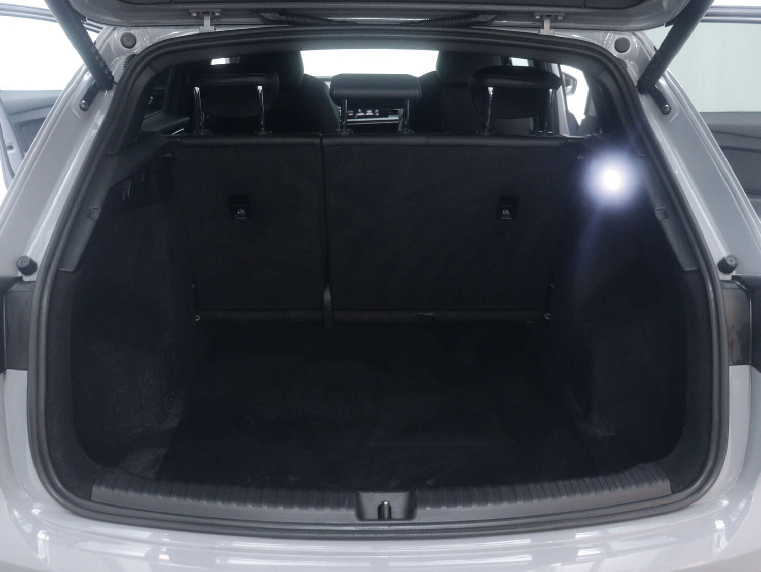 Used Audi Q4 e-tron 2021 for sale - 77299410: Photo 57