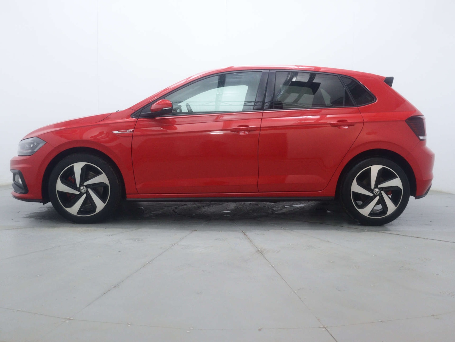 Used Volkswagen Polo 2019 for sale - 77195847: Photo 8