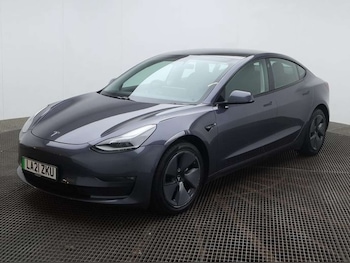 Tesla - Model 3
