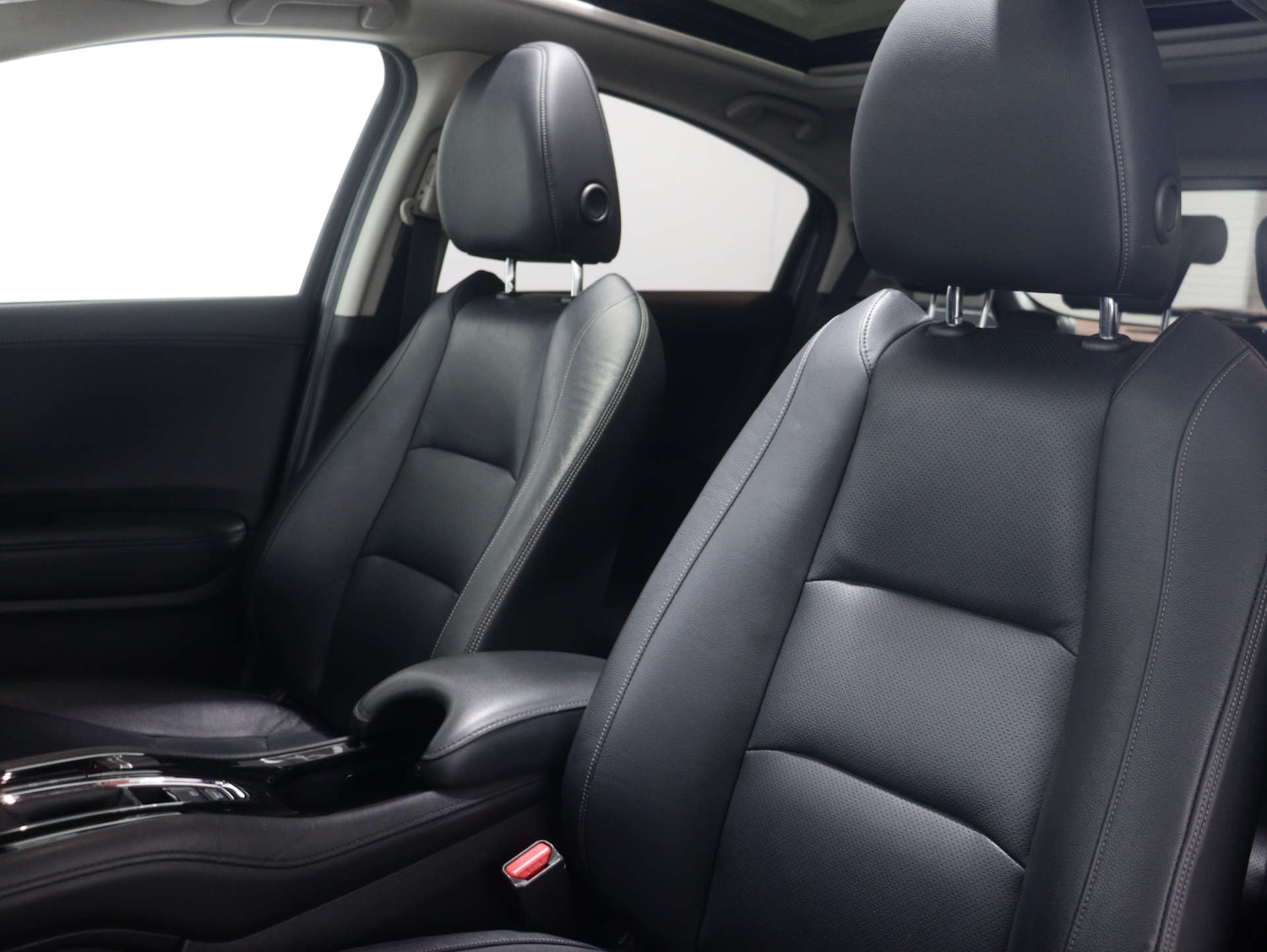 Used Honda HR-V 2020 for sale - 75908272: Photo 48