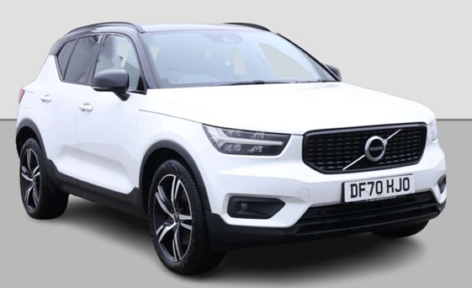 Used Volvo XC40 2021 for sale - 76490363: Photo 1