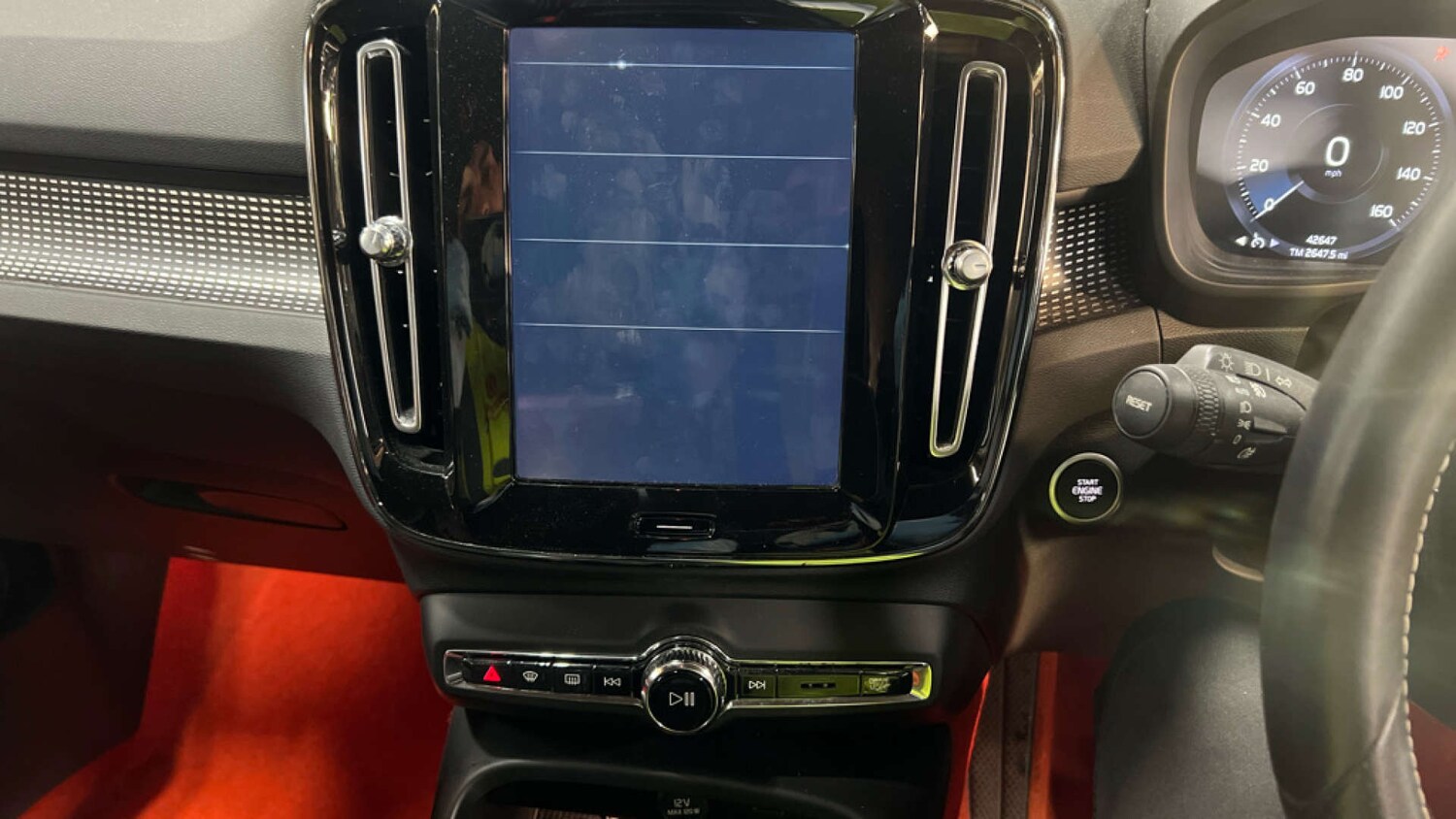 Used Volvo XC40 2021 for sale - 76490363: Photo 12