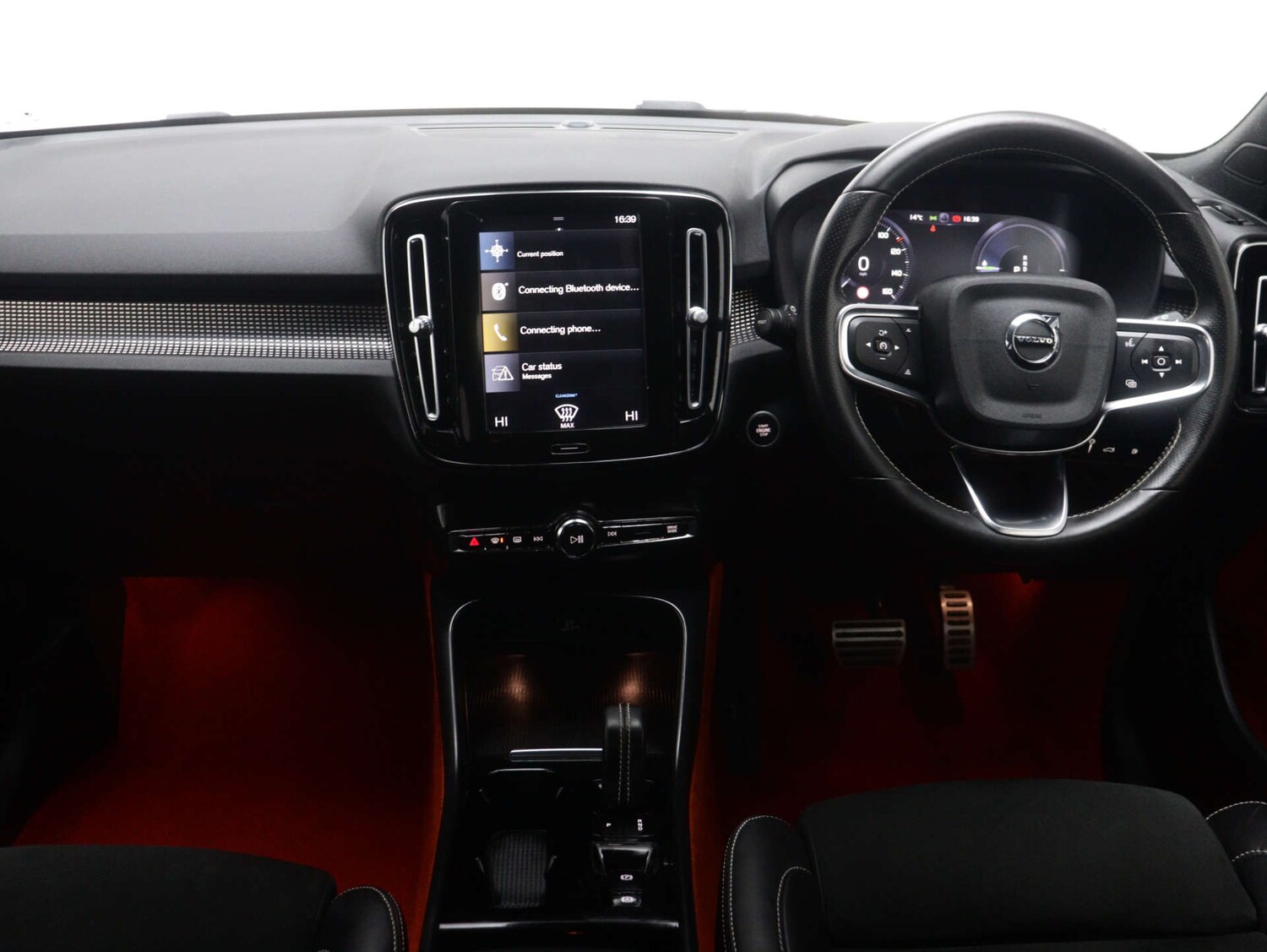 Used Volvo XC40 2021 for sale - 76490363: Photo 15