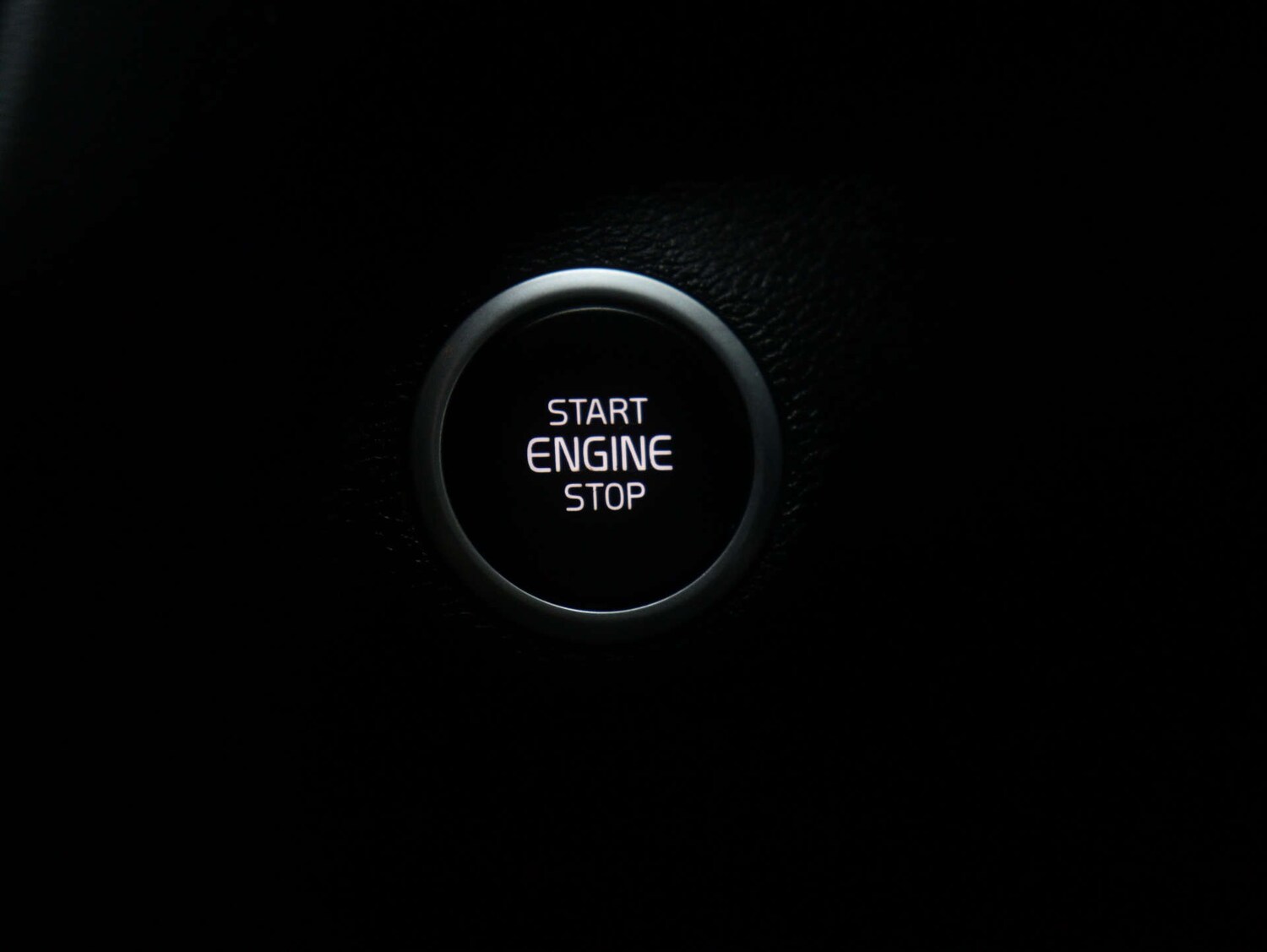 Used Volvo XC40 2021 for sale - 76490363: Photo 30