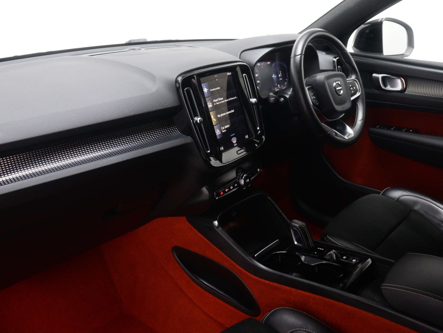 Used Volvo XC40 2021 for sale - 76490363: Photo 37