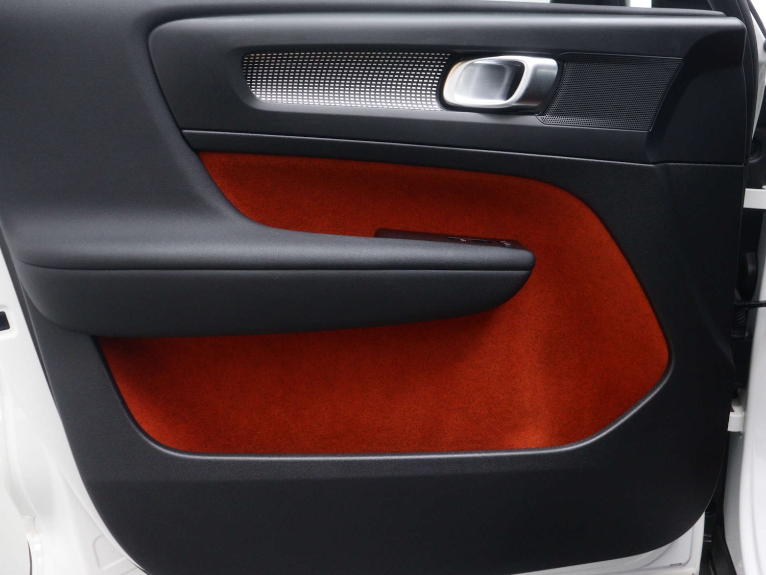 Used Volvo XC40 2021 for sale - 76490363: Photo 40