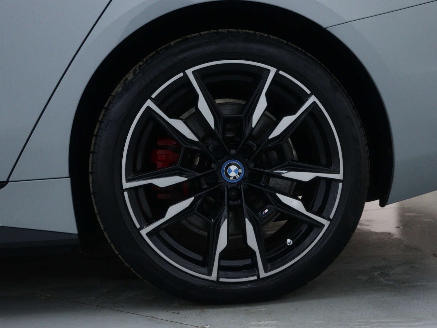 Used BMW i4 2022 for sale - 76393360: Photo 17