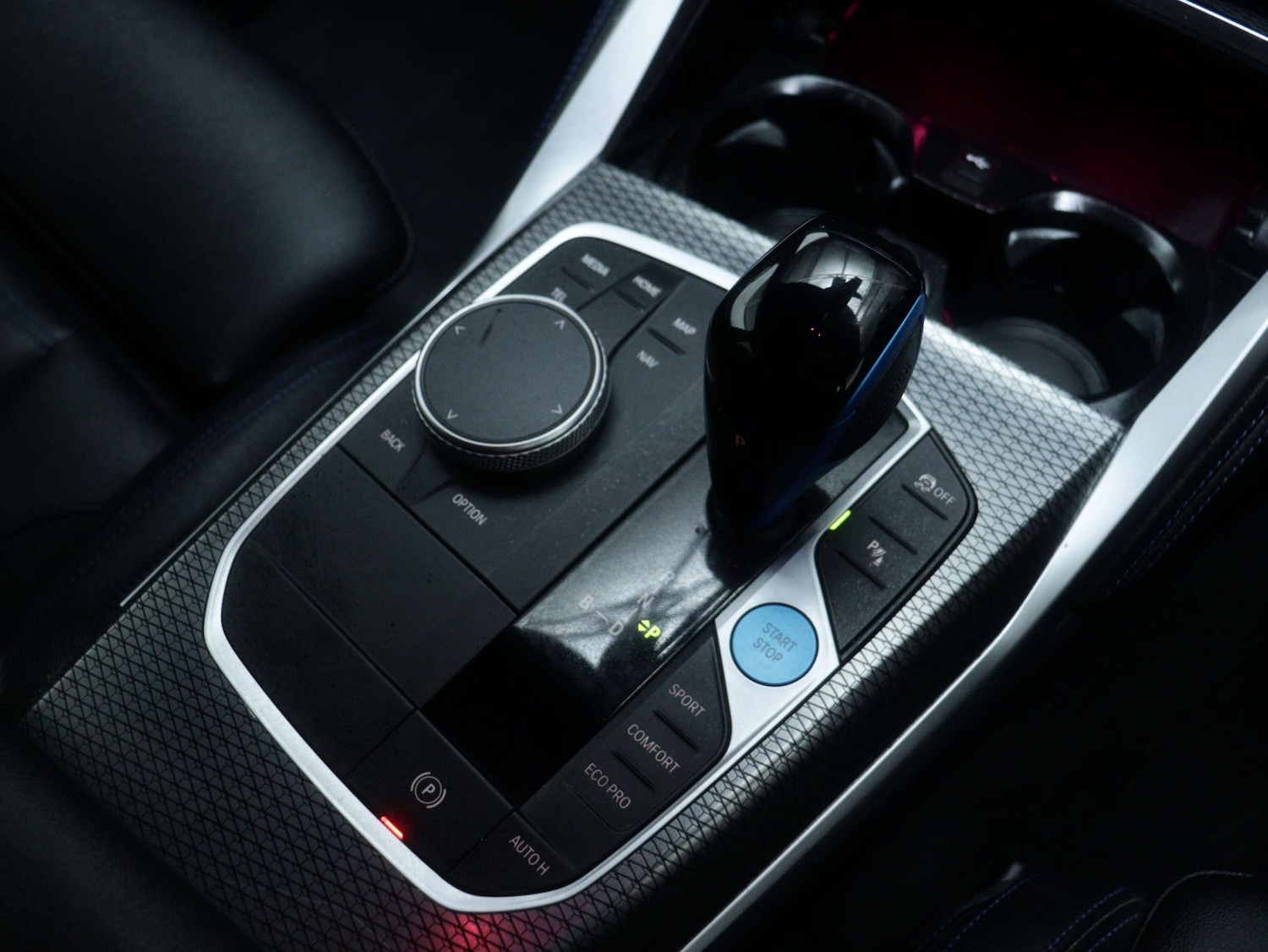 Used BMW i4 2022 for sale - 76393360: Photo 38