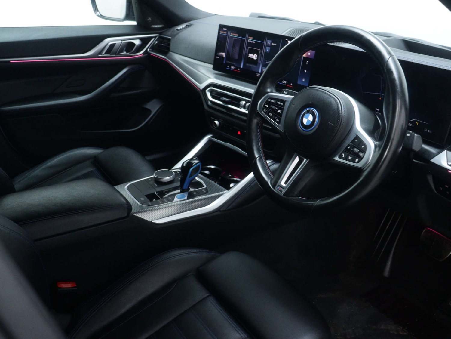 Used BMW i4 2022 for sale - 76393360: Photo 45