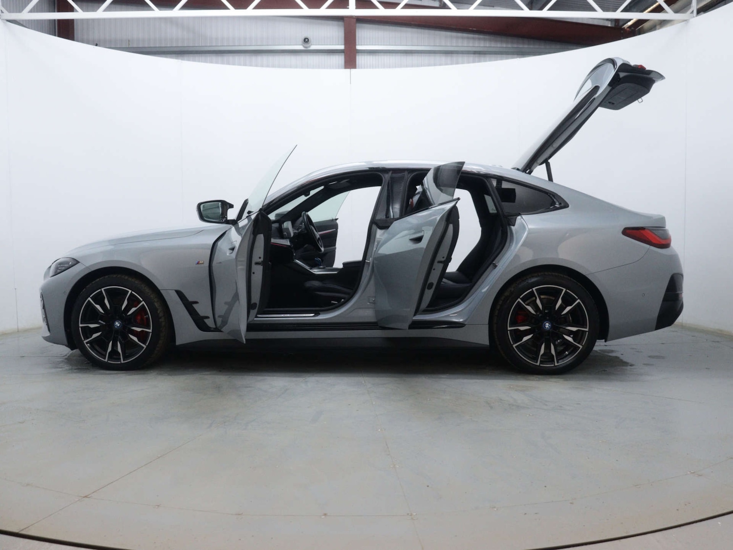 Used BMW i4 2022 for sale - 76393360: Photo 64