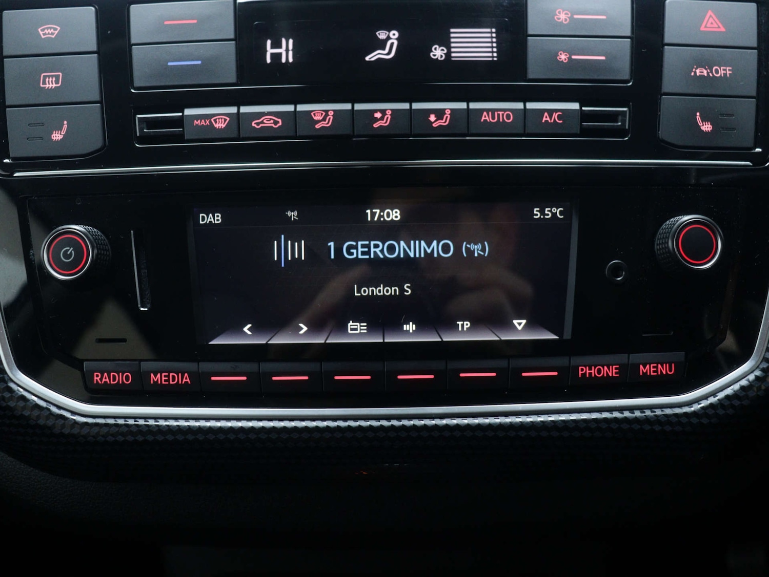 Used Volkswagen up! 2021 for sale - 76579685: Photo 19