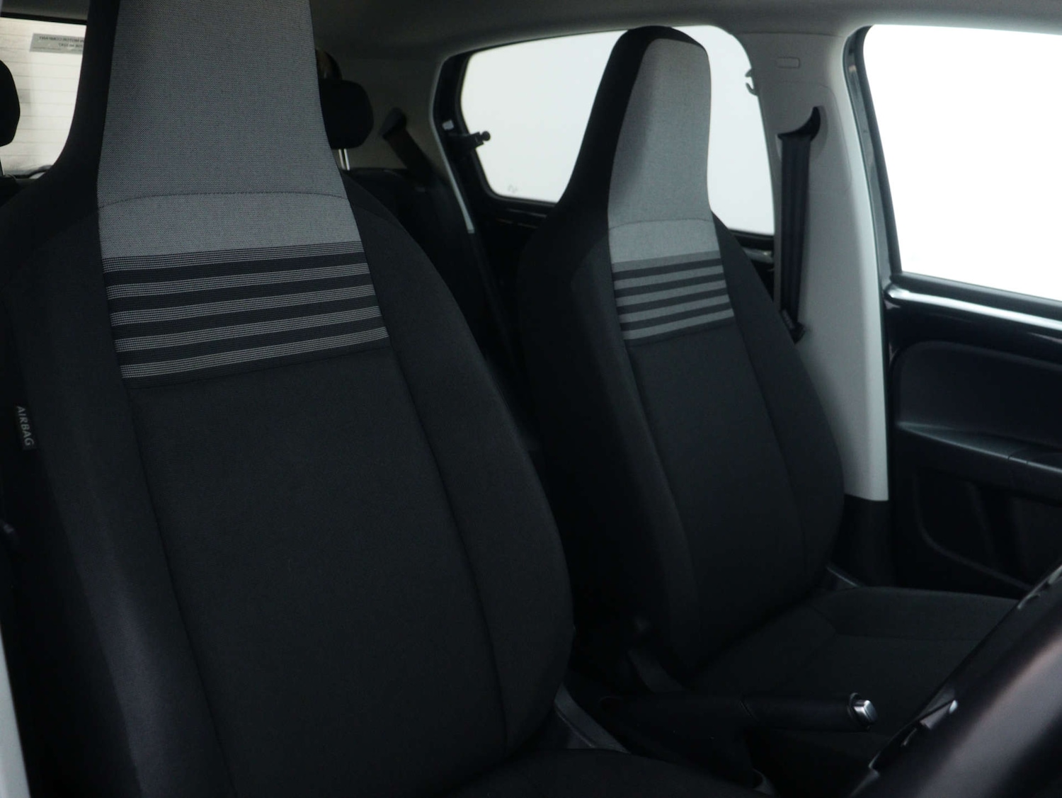 Used Volkswagen up! 2021 for sale - 76579685: Photo 38